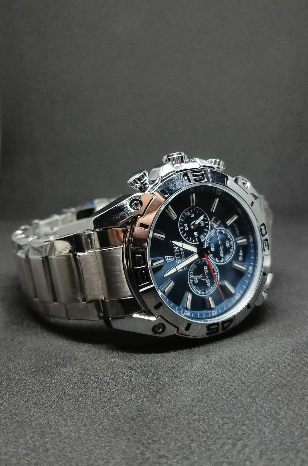 Festina bleu